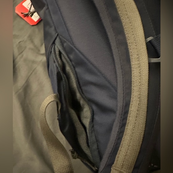 The North Face daypack backpack - Picture 7 of 11